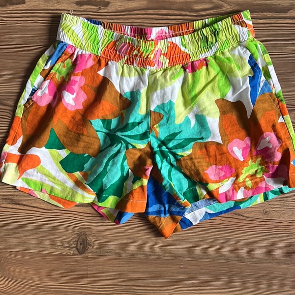 Future Collective Linen Blend Colorful Floral Shorts Size Small - Picture 1 of 8